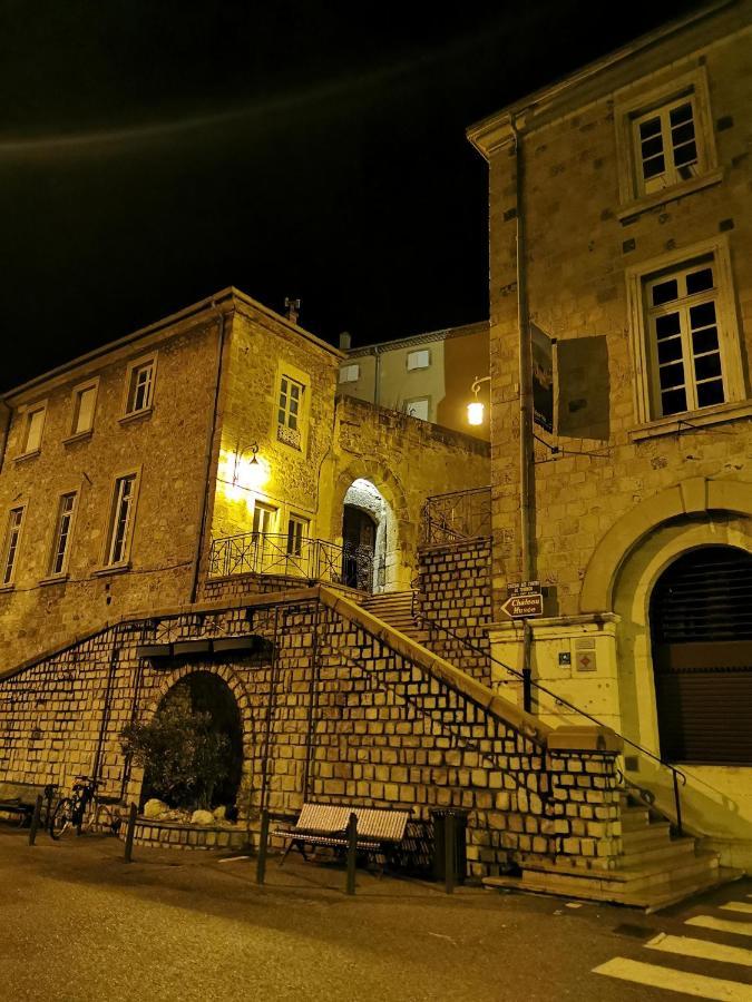 Апартаменти Aux Pieds Du Chateau Турнон-сюр-Рон Екстер'єр фото